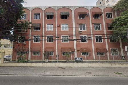 Apartamento à venda com 50m², 2 quartos e 1 vaga Apartamento à venda com 50m², 2 quartos e 1 vagaFachada