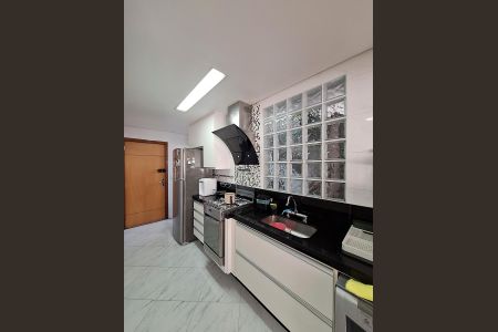 Apartamento à venda com 80m², 2 quartos e 2 vagas Apartamento à venda com 80m², 2 quartos e 2 vagasCozinha