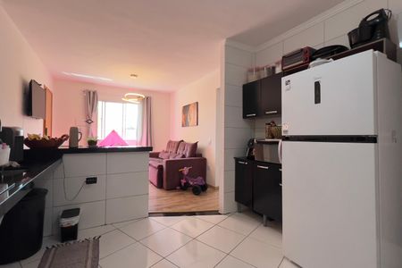 Apartamento à venda com 47m², 2 quartos e 1 vaga Apartamento à venda com 47m², 2 quartos e 1 vagaCozinha e Área de Serviço