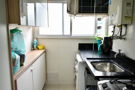 Apartamento à venda com 100m², 3 quartos e 2 vagas Apartamento à venda com 100m², 3 quartos e 2 vagasÁrea de Serviço