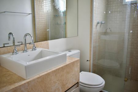 Apartamento à venda com 100m², 3 quartos e 2 vagas Apartamento à venda com 100m², 3 quartos e 2 vagasBanheiro da Suíte