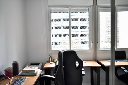 Apartamento à venda com 100m², 3 quartos e 2 vagas Apartamento à venda com 100m², 3 quartos e 2 vagasQuarto 1