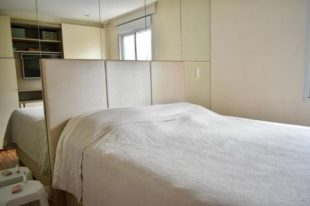 Apartamento à venda com 100m², 3 quartos e 2 vagas Apartamento à venda com 100m², 3 quartos e 2 vagasSuíte