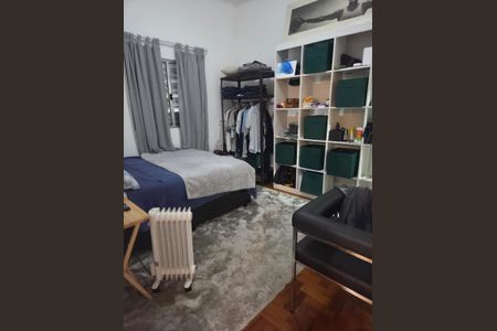 Casa à venda com 70m², 2 quartos e sem vaga Casa à venda com 70m², 2 quartos e sem vagaQuarto