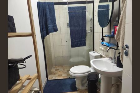 Casa à venda com 70m², 2 quartos e sem vaga