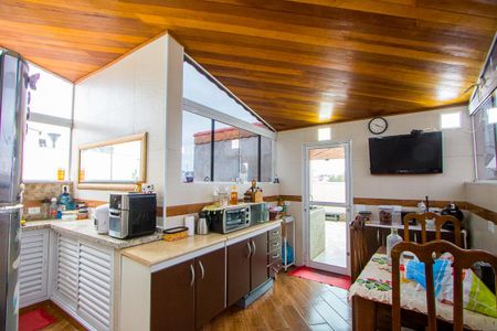 Apartamento à venda com 90m², 2 quartos e 1 vaga Apartamento à venda com 90m², 2 quartos e 1 vagaCozinha