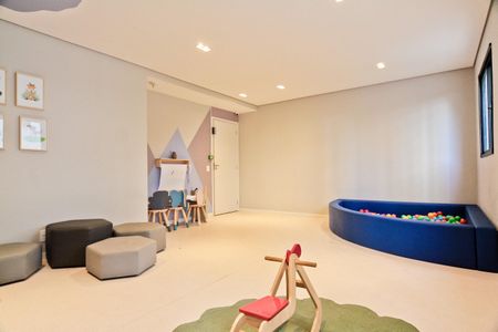 Apartamento para alugar com 36m², 2 quartos e sem vaga Apartamento para alugar com 36m², 2 quartos e sem vagaBrinquedoteca