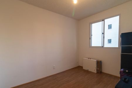 Suíte de apartamento para alugar com 1 quarto, 32m² em Parque Industrial Tomas Edson, São Paulo