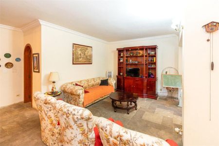 Casa à venda com 4 quartos, 600m² em Santo Amaro, São Paulo