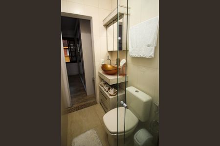 Casa de condomínio para alugar com 142m², 3 quartos e 2 vagas Casa de condomínio para alugar com 142m², 3 quartos e 2 vagasBanheiro da Suíte