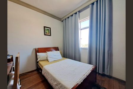 Apartamento à venda com 289m², 4 quartos e 2 vagas Apartamento à venda com 289m², 4 quartos e 2 vagasQuarto 1