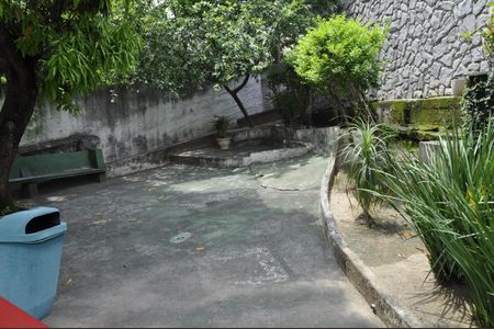 Apartamento à venda com 70m², 2 quartos e 1 vagaÁrea comum