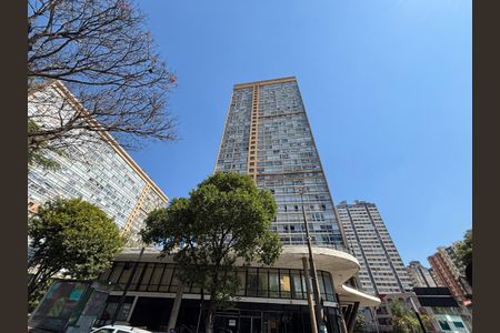 Apartamento à venda com 60m², 1 quarto e sem vaga Apartamento à venda com 60m², 1 quarto e sem vagaVista do prédio