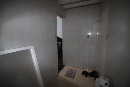 Casa à venda com 400m², 5 quartos e 6 vagasBanheiro do Quarto 2