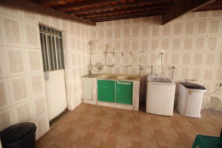 Casa à venda com 400m², 5 quartos e 6 vagasÁrea de Serviço