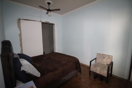 Casa à venda com 400m², 5 quartos e 6 vagasQuarto 2