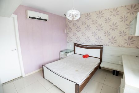 Casa de condomínio para alugar com 600m², 3 quartos e 2 vagasSuíte 3