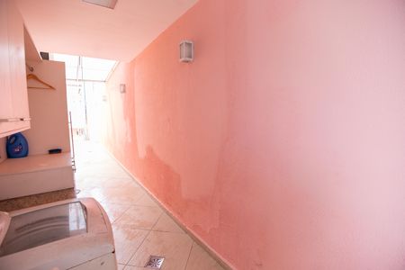 Casa de condomínio para alugar com 600m², 3 quartos e 2 vagasÁrea de Serviço