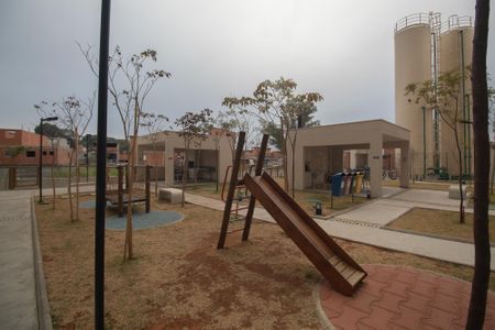 Apartamento para alugar com 32m², 2 quartos e sem vagaÁrea comum - Playground