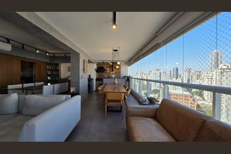 Apartamento à venda com 152m², 3 quartos e 3 vagas