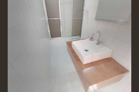 Apartamento à venda com 65m², 2 quartos e 1 vaga