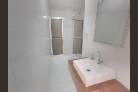 Apartamento à venda com 65m², 2 quartos e 1 vaga