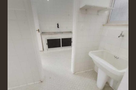 Apartamento à venda com 65m², 2 quartos e 1 vaga