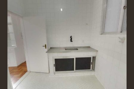 Apartamento à venda com 65m², 2 quartos e 1 vaga