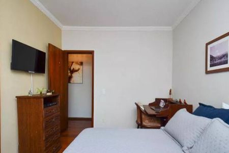 Apartamento à venda com 185m², 4 quartos e 2 vagas Apartamento à venda com 185m², 4 quartos e 2 vagasQuarto 2