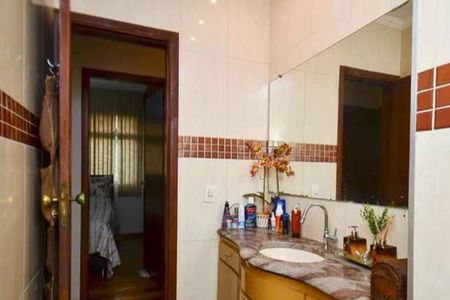 Apartamento à venda com 185m², 4 quartos e 2 vagas