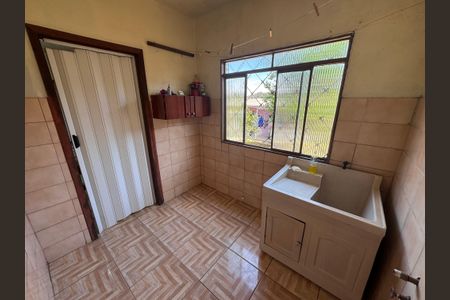Casa à venda com 300m², 2 quartos e 2 vagas Casa à venda com 300m², 2 quartos e 2 vagasÁrea de Serviço