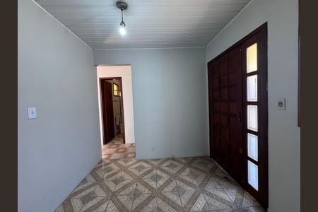 Casa à venda com 300m², 2 quartos e 2 vagas Casa à venda com 300m², 2 quartos e 2 vagasSala