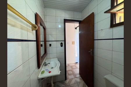Casa à venda com 300m², 2 quartos e 2 vagas Casa à venda com 300m², 2 quartos e 2 vagasBanheiro Social