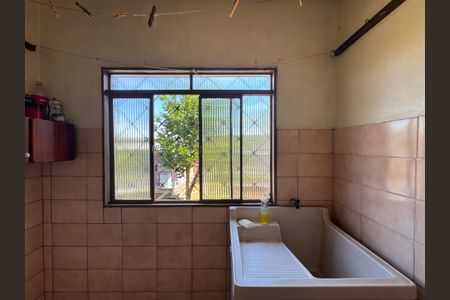 Casa à venda com 300m², 2 quartos e 2 vagas Casa à venda com 300m², 2 quartos e 2 vagasÁrea de Serviço