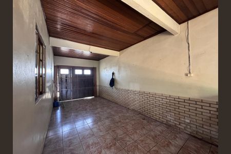 Casa à venda com 300m², 2 quartos e 2 vagas Casa à venda com 300m², 2 quartos e 2 vagasÁrea de Serviço