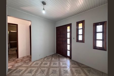 Casa à venda com 300m², 2 quartos e 2 vagas Casa à venda com 300m², 2 quartos e 2 vagasSala