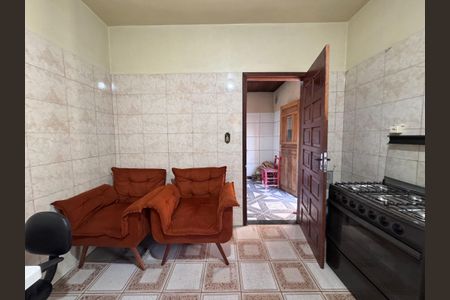 Casa à venda com 300m², 2 quartos e 2 vagas Casa à venda com 300m², 2 quartos e 2 vagasCozinha