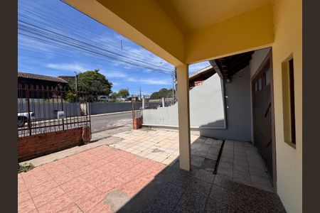 Casa à venda com 300m², 2 quartos e 2 vagas Casa à venda com 300m², 2 quartos e 2 vagasÁrea comum