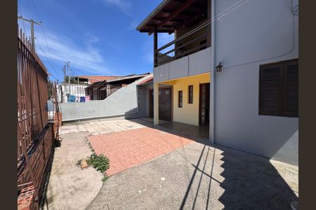 Casa à venda com 300m², 2 quartos e 2 vagas Casa à venda com 300m², 2 quartos e 2 vagasÁrea comum