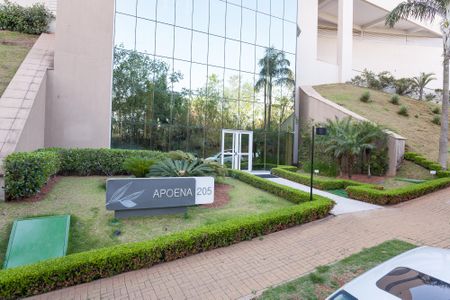 Apartamento à venda com 240m², 2 quartos e 2 vagas Apartamento à venda com 240m², 2 quartos e 2 vagasFachada