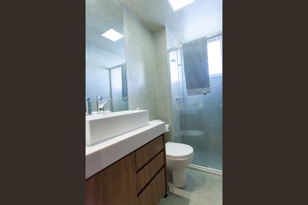 Apartamento à venda com 240m², 2 quartos e 2 vagas Apartamento à venda com 240m², 2 quartos e 2 vagasBanheiro Social