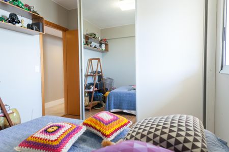 Apartamento à venda com 240m², 2 quartos e 2 vagas Apartamento à venda com 240m², 2 quartos e 2 vagasQuarto