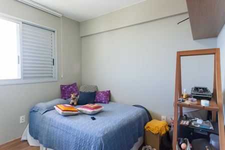 Apartamento à venda com 240m², 2 quartos e 2 vagas Apartamento à venda com 240m², 2 quartos e 2 vagasQuarto