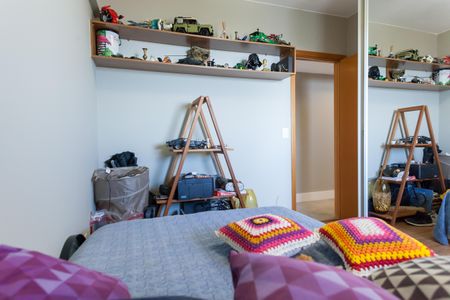 Apartamento à venda com 240m², 2 quartos e 2 vagas Apartamento à venda com 240m², 2 quartos e 2 vagasQuarto