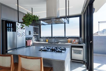 Apartamento à venda com 240m², 2 quartos e 2 vagas Apartamento à venda com 240m², 2 quartos e 2 vagasCozinha