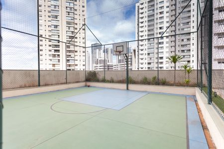 Apartamento à venda com 240m², 2 quartos e 2 vagas Apartamento à venda com 240m², 2 quartos e 2 vagasQuadra Esportiva 3