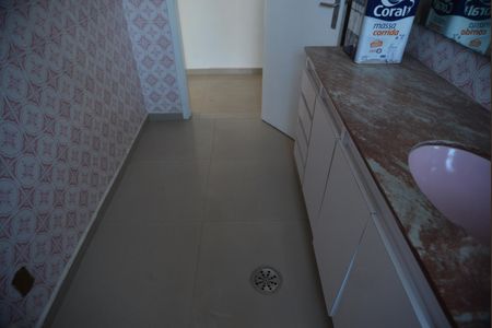 Casa à venda com 295m², 3 quartos e 2 vagasBanheiro Social