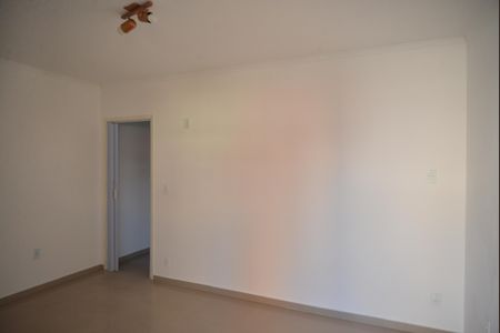 Casa à venda com 295m², 3 quartos e 2 vagasQuarto 2