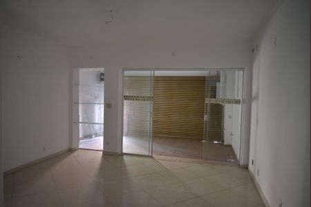 Casa à venda com 295m², 3 quartos e 2 vagasSala 1