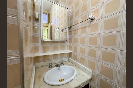 Apartamento à venda com 29m², 1 quarto e sem vagaBanheiro